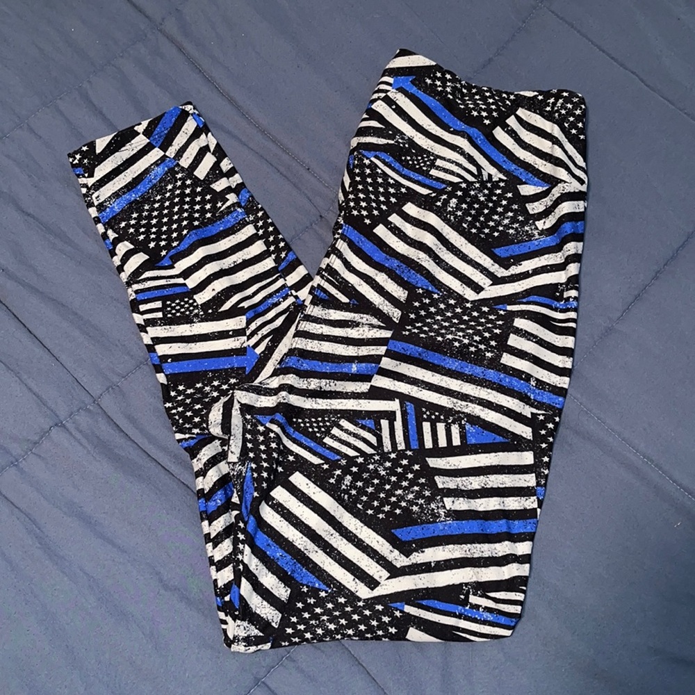 Lularoe thin blue line leggings TC2